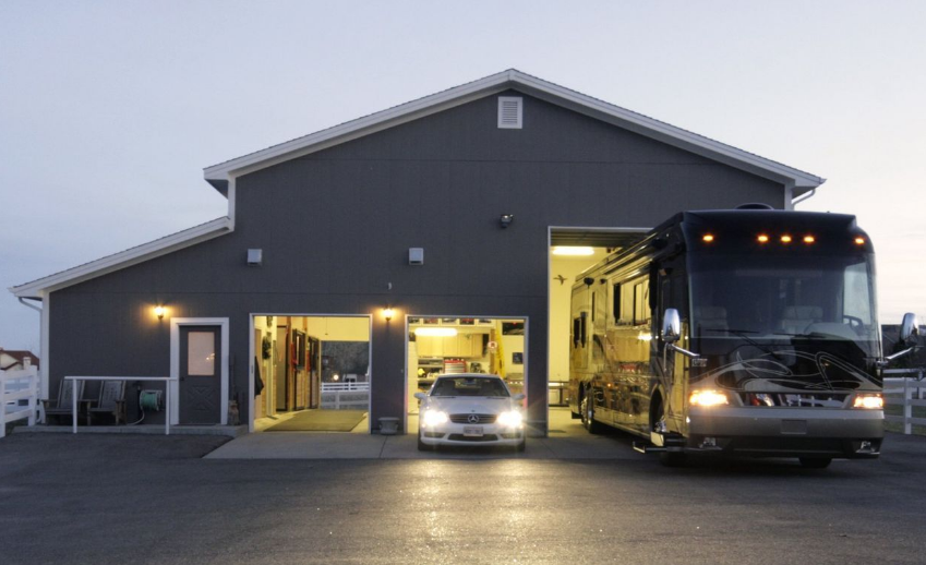 RV Garage Building