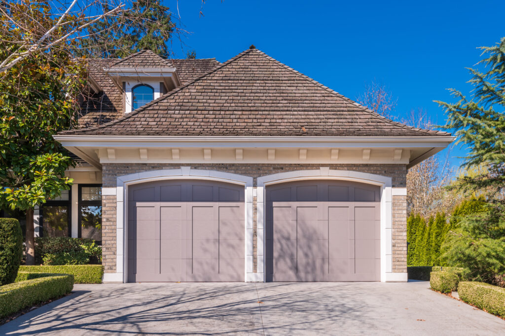 professional garage builders