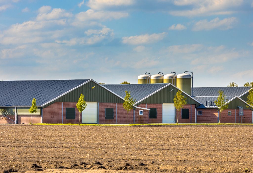 pole barn construction